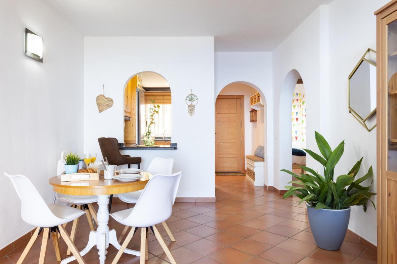 Home2book Stunning Sea View Apartamento